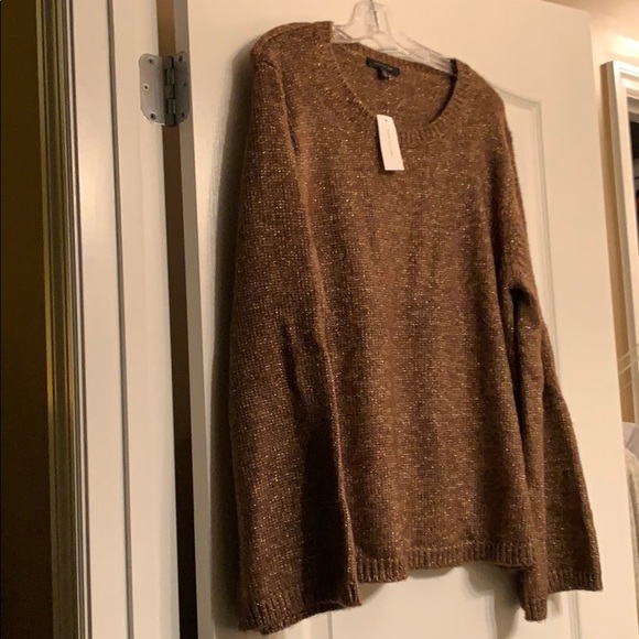 Ann Taylor Sweaters - Ann Taylor sweater Ann Taylor Sweaters - Ann Taylor sweater